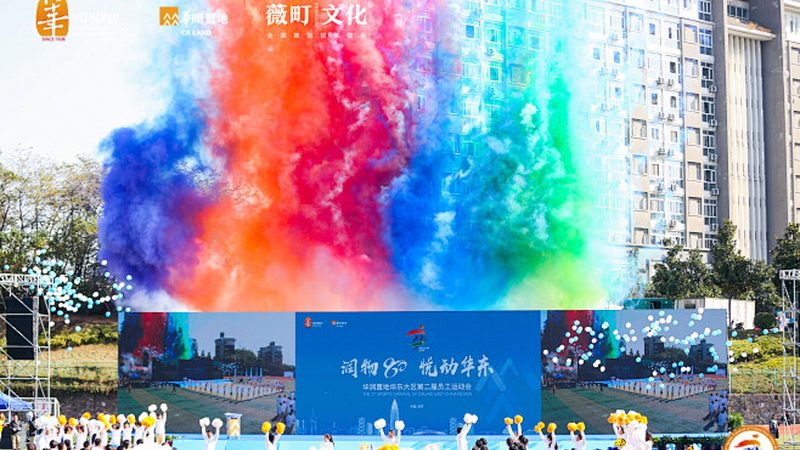 **误区一：只有阳光是最好的光源**